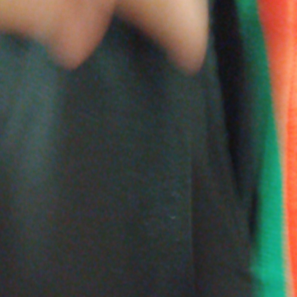 Gucci Black Joggers with Red and Green Accents - Picture 4 of 8